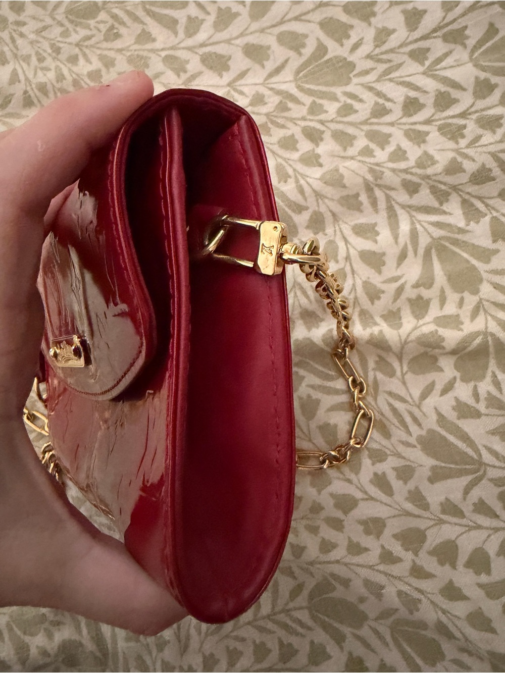Louis Vuitton Red Vernis Monogram Chain Wallet with Gold Hardware - Picture 14 of 16